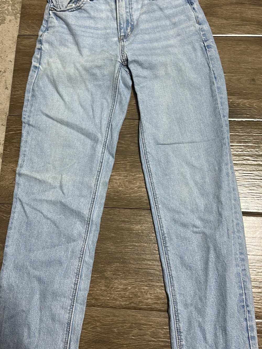 American Eagle Outfitters Light Blue High-Rise Jeans